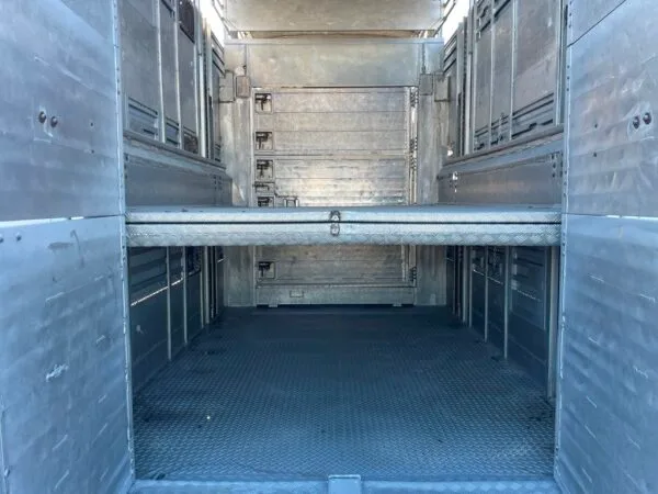 MERCEDES ACTROS 2563 + PEZZAIOLI - 3 étages - 2 compartiments - 2016 – Image 5