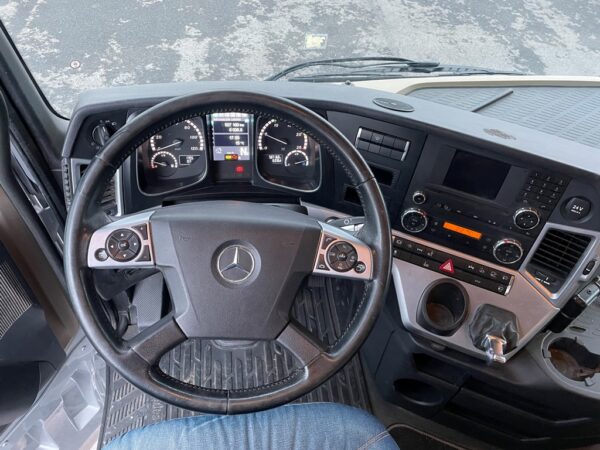 MERCEDES ACTROS + PEZZAIOLI - 3 étages - 2 compartiments - 2015 – Image 10