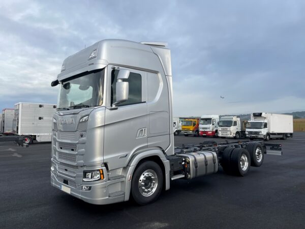 SCANIA - S560 - 6x2 - Neuf