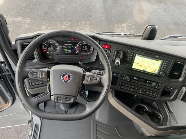 SCANIA - S560 - 6x2 - Neuf – Image 9