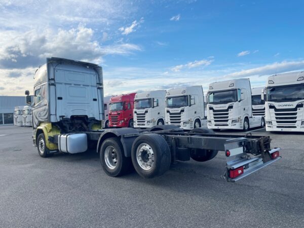 SCANIA R580 - 6x2 - 2015 – Image 6