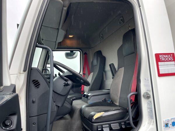 RENAULT D18 280 - FRIGO + HAYON - 2015 – Image 6