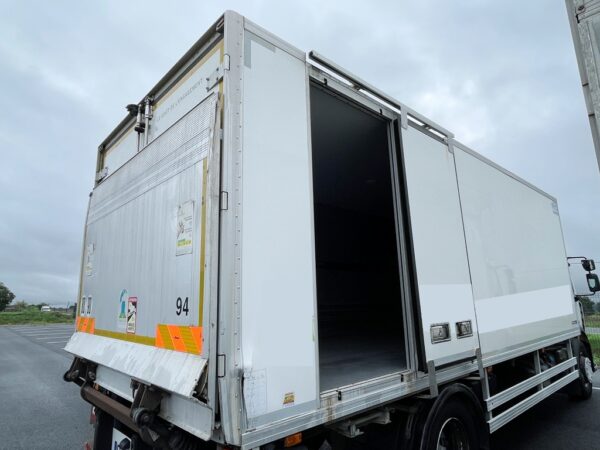 RENAULT D18 280 - FRIGO + HAYON - 2017 – Image 10