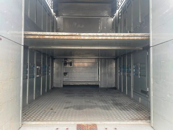 SCANIA R580 + PEZZAIOLI - 3 étages - 2 compartiments - 2015 – Image 10