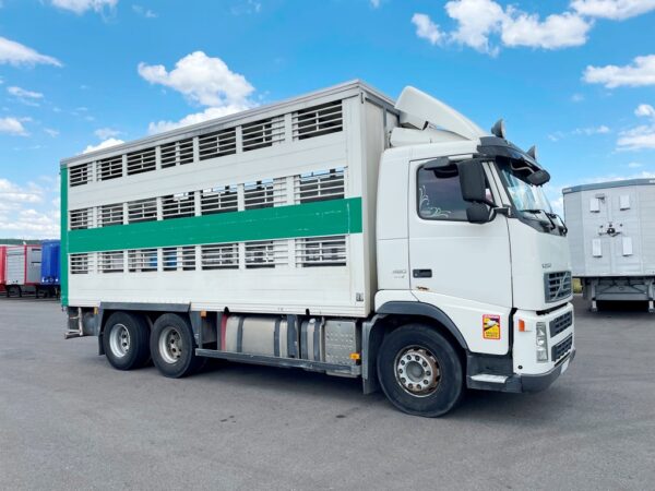 VOLVO FH480 - 3 étages GUITTON - 2008 – Image 2