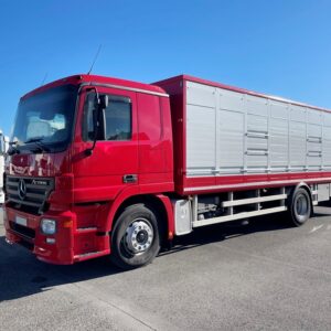 MERCEDES ACTROS 1841 - Bétaillère HARMAND - 2006