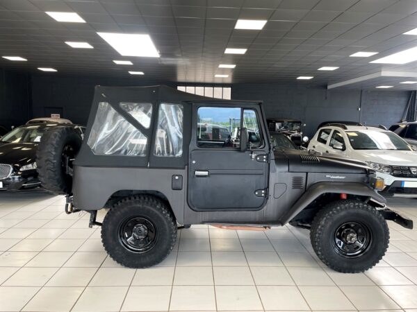 TOYOTA BJ40 LAND CRUISER – Image 5