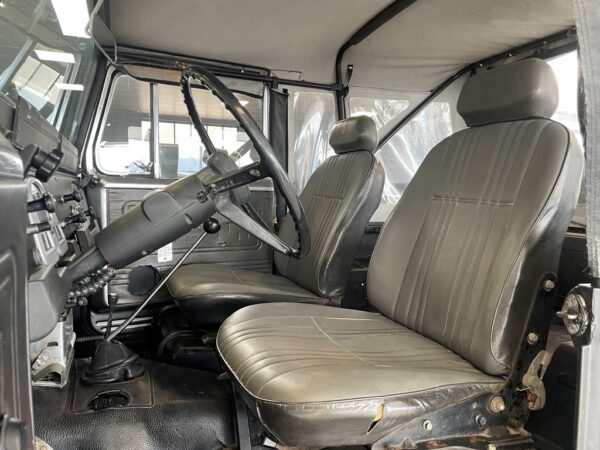 TOYOTA BJ40 LAND CRUISER – Image 8