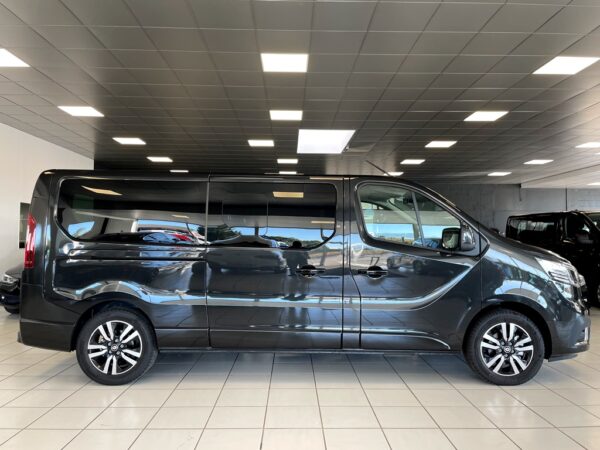 RENAULT TRAFIC SPACECLASS III L2 2.0 BLUE DCI 150CH S&S EDC - 7 places – Image 5