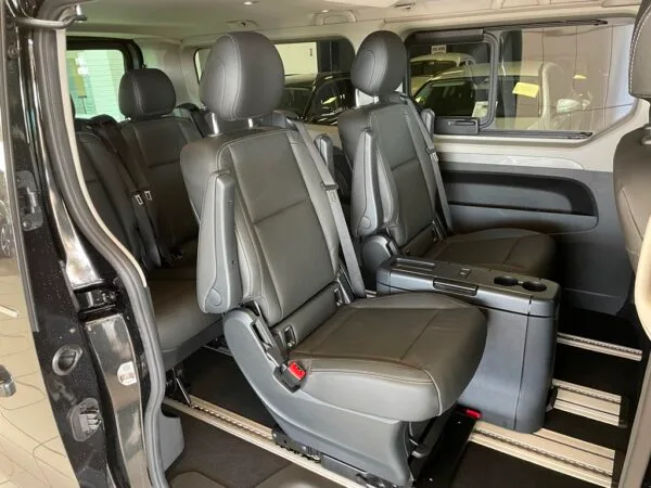 RENAULT TRAFIC SPACECLASS III L2 2.0 BLUE DCI 150CH S&S EDC - 7 places – Image 10