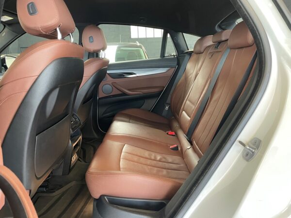 BMW X6 II (F16) XDRIVE 40DA 313CH M SPORT - 2016 – Image 10