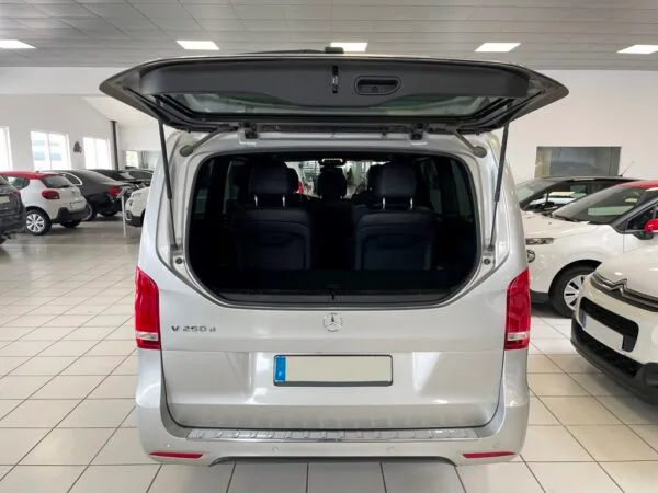 MERCEDES BENZ CLASSE V II (W447) 250 D 190CH LONG 7G-TRONIC PLUS - 2019 – Image 9