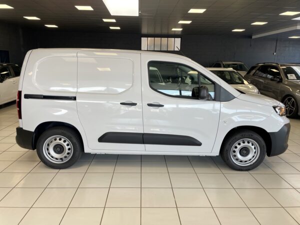PEUGEOT PARTNER III M 650 KG BLUEHDI 100CH S&S - 2024 – Image 5