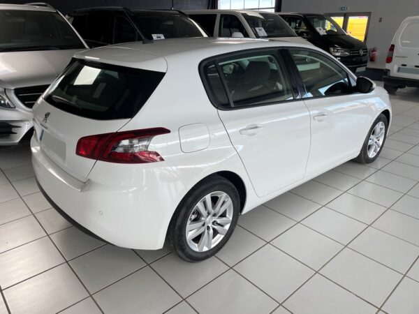 PEUGEOT 308 II 1.5 BLUEHDI 130CH S&S - 2021 – Image 5