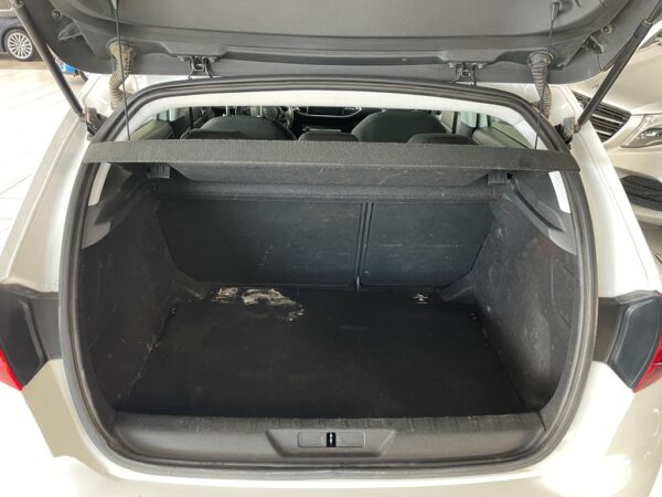 PEUGEOT 308 II 1.5 BLUEHDI 130CH S&S - 2021 – Image 10