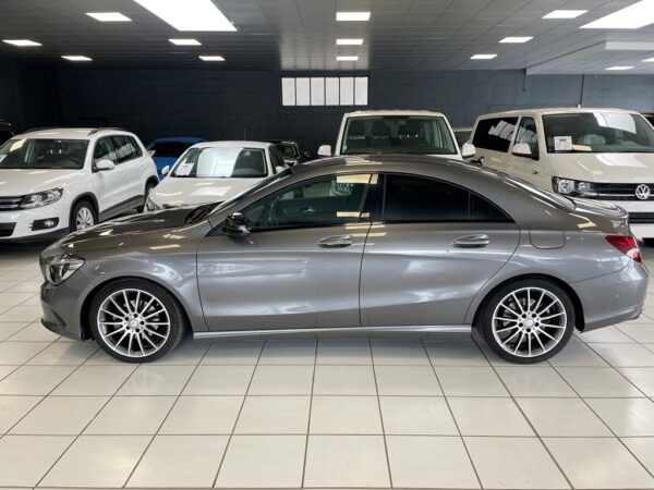 MERCEDES BENZ CLASSE CLA I (C117) 200 D 136CH SENSATION 7G-DCT - 2016