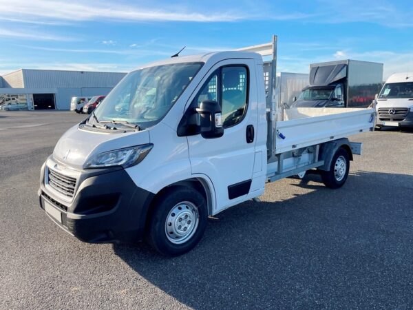 PEUGEOT BOXER II (3) BLUEHDI 140CH S&S BVM6 - BENNE - 2024 – Image 2