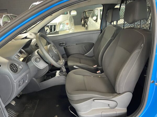 RENAULT CLIO STE III (S85) 1.5 DCI 75CH AIR ECO² 3P - 2013 – Image 9