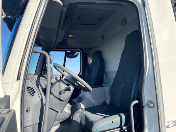 VOLVO FL280 - bétaillère Alu BENAZETH - Neuf – Image 8