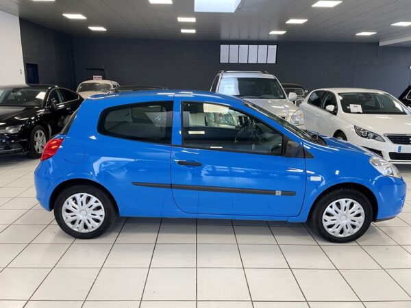 RENAULT CLIO STE III (S85) 1.5 DCI 75CH AIR ECO² 3P - 2013 – Image 5