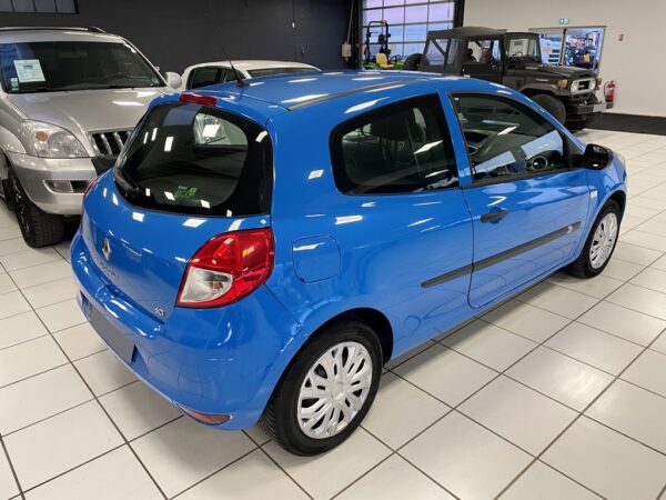 RENAULT CLIO STE III (S85) 1.5 DCI 75CH AIR ECO² 3P - 2012 – Image 6