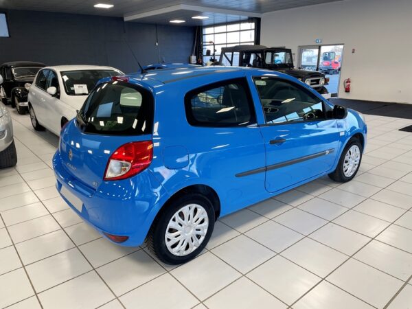 RENAULT CLIO STE III (S85) 1.5 DCI 75CH AIR ECO² 3P - 2012 – Image 6