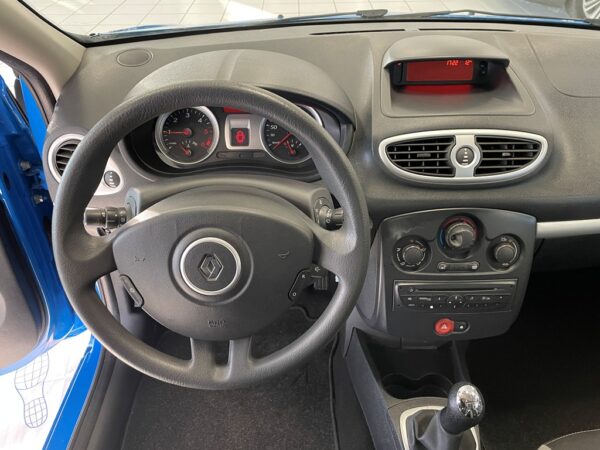RENAULT CLIO STE III (S85) 1.5 DCI 75CH AIR ECO² 3P - 2012 – Image 9