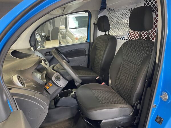 RENAULT KANGOO EXPRESS II (F61) 1.5 DCI 75CH CONFORT - 2013 – Image 9