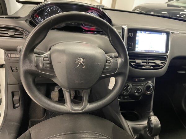 PEUGEOT 208 AFFAIRE 1.6 BLUEHDI 75CH PACK CLIM NAV - 2016 – Image 9