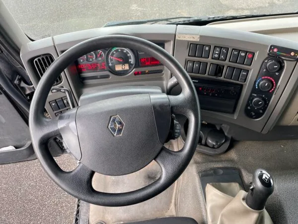 RENAULT PREMIUM 380 - 3 étages PIOGER - 2011 – Image 9