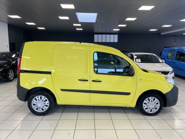 RENAULT KANGOO EXPRESS II (F61) 1.5 BLUE DCI 95CH GRAND CONFORT - 2020 – Image 5