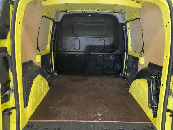 RENAULT KANGOO EXPRESS II (F61) 1.5 BLUE DCI 95CH GRAND CONFORT - 2020 – Image 8