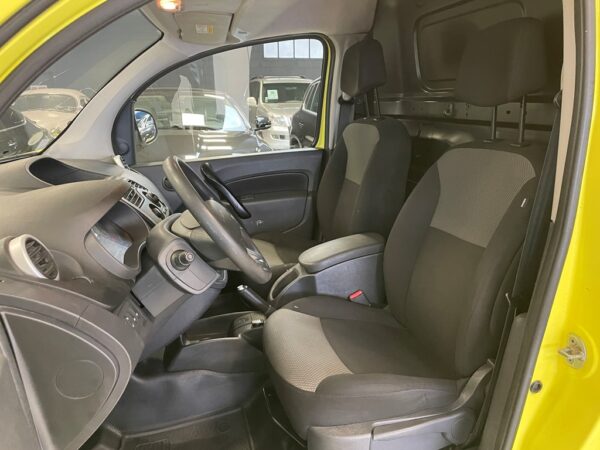 RENAULT KANGOO EXPRESS II (F61) 1.5 BLUE DCI 95CH GRAND CONFORT - 2020 – Image 9