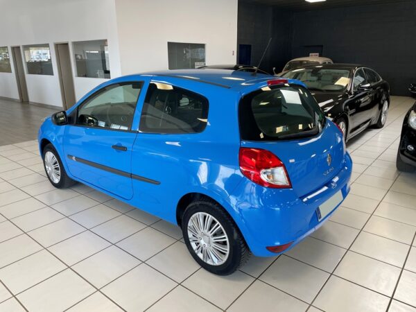 RENAULT CLIO STE III (S85) 1.5 DCI 75CH AIR ECO² 3P - 2011 – Image 7