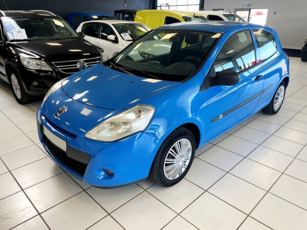 RENAULT CLIO STE III (S85) 1.5 DCI 75CH AIR ECO² 3P - 2013 – Image 2