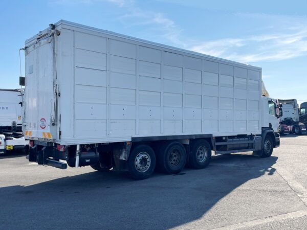 SCANIA P410 - 8x4 - 3 étages GUITTON - 2016 – Image 3
