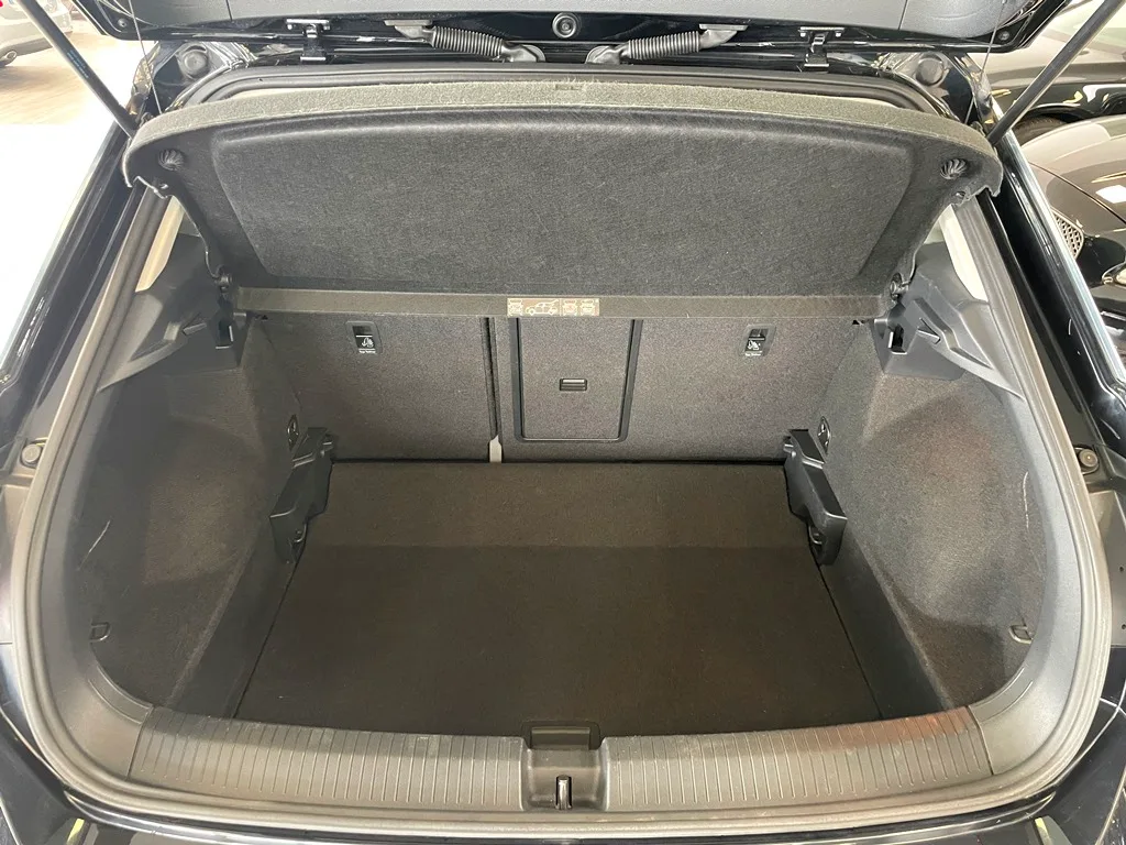 VOLKSWAGEN T-ROC 1.5 TSI EVO 150CH DSG7 - 2020 – Image 11