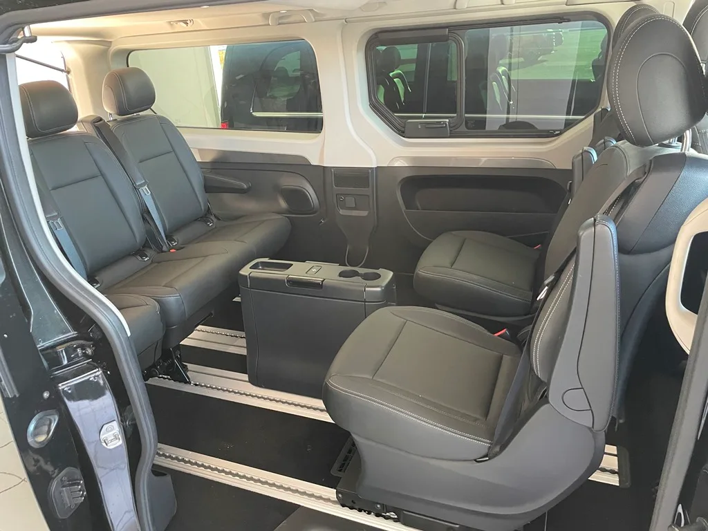 RENAULT TRAFIC SPACECLASS III L2 2.0 BLUE DCI 150CH S&S EDC - 7 places – Image 12