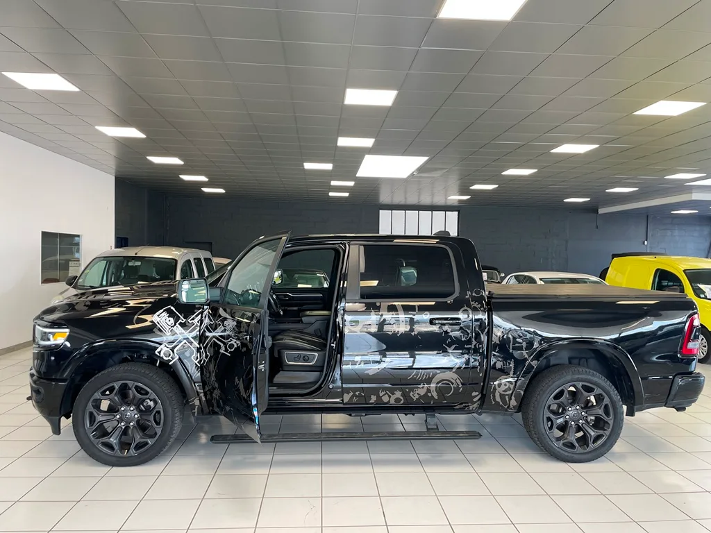 DODGE RAM 1500 5.7 V8 396CH HEMI CREW CAB - 2020 – Image 8
