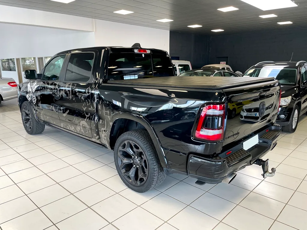 DODGE RAM 1500 5.7 V8 396CH HEMI CREW CAB - 2020 – Image 7
