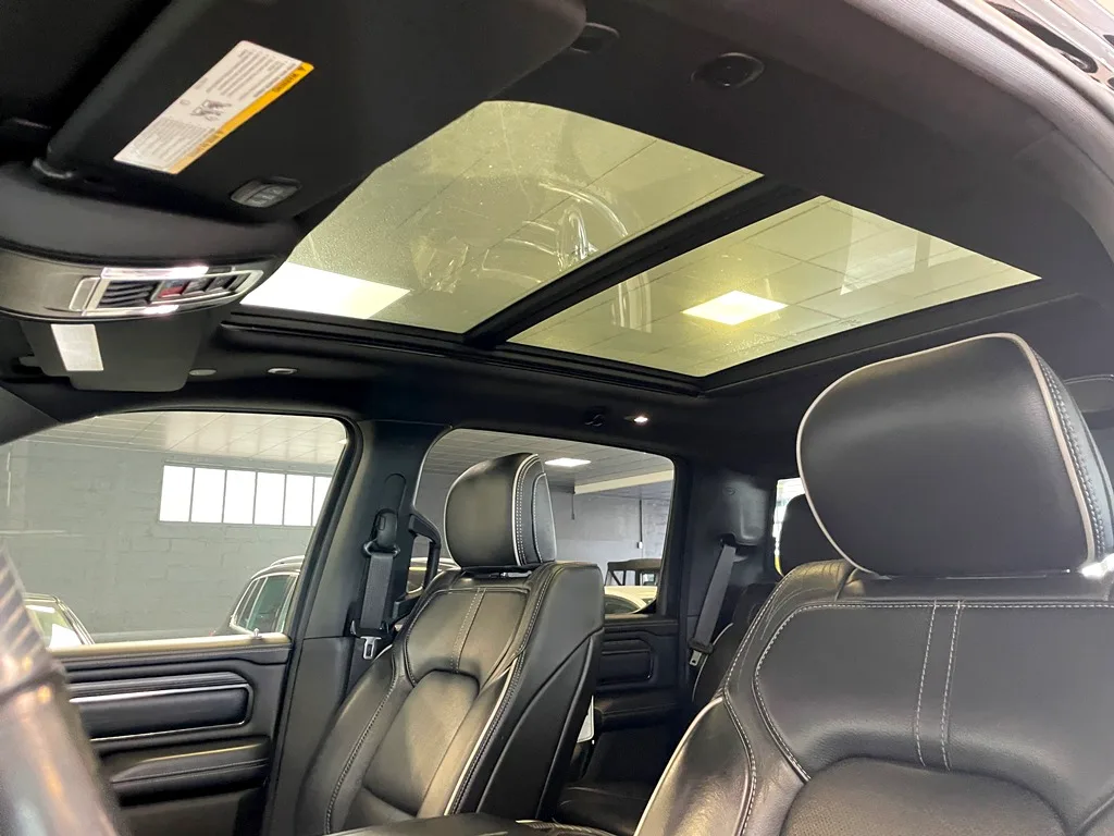 DODGE RAM 1500 5.7 V8 396CH HEMI CREW CAB - 2020 – Image 13