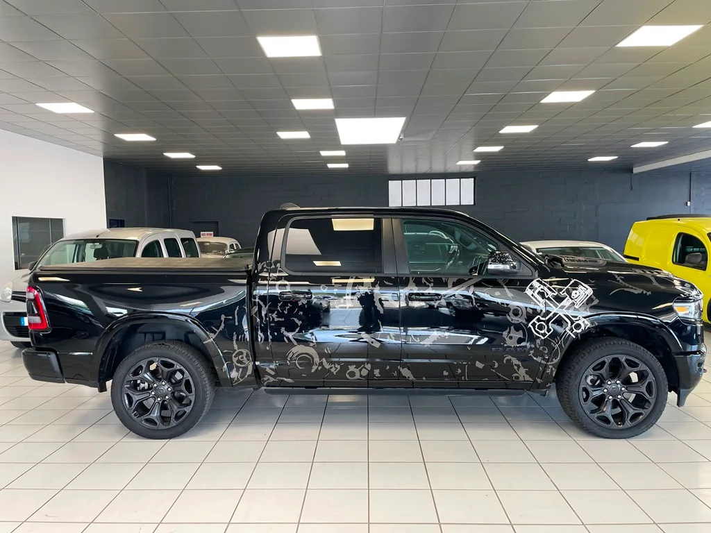 DODGE RAM 1500 5.7 V8 396CH HEMI CREW CAB - 2020 – Image 5