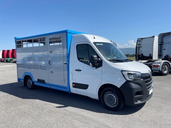 RENAULT MASTER DCI 135CH - 2023 - Caisse bétaillère Alu Neuve – Image 2
