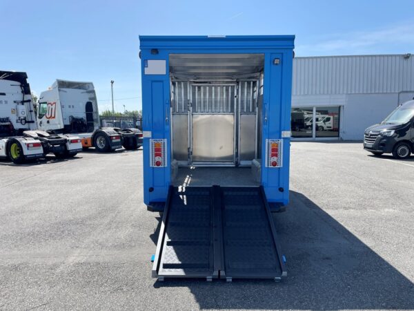 RENAULT MASTER DCI 135CH - 2023 - Caisse bétaillère Alu Neuve – Image 6