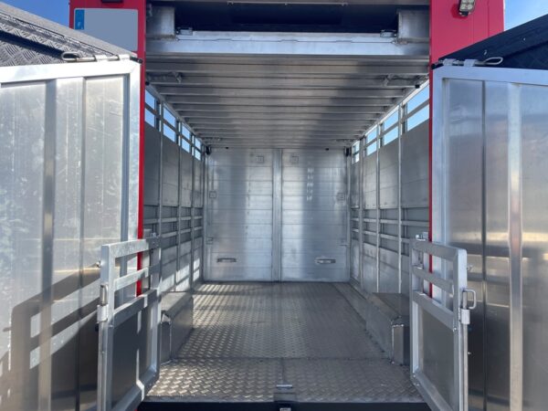 RENAULT MASTER DCI 145CH - 2021 - caisse bétaillère alu 2 étages neuve – Image 9
