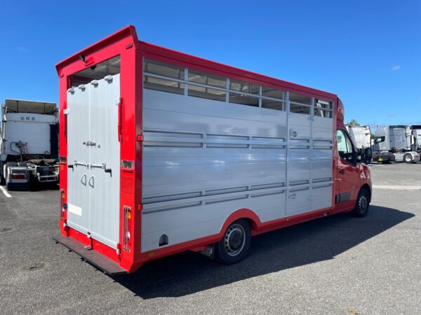 RENAULT MASTER DCI 145CH - 2021 - caisse bétaillère alu neuve – Image 3