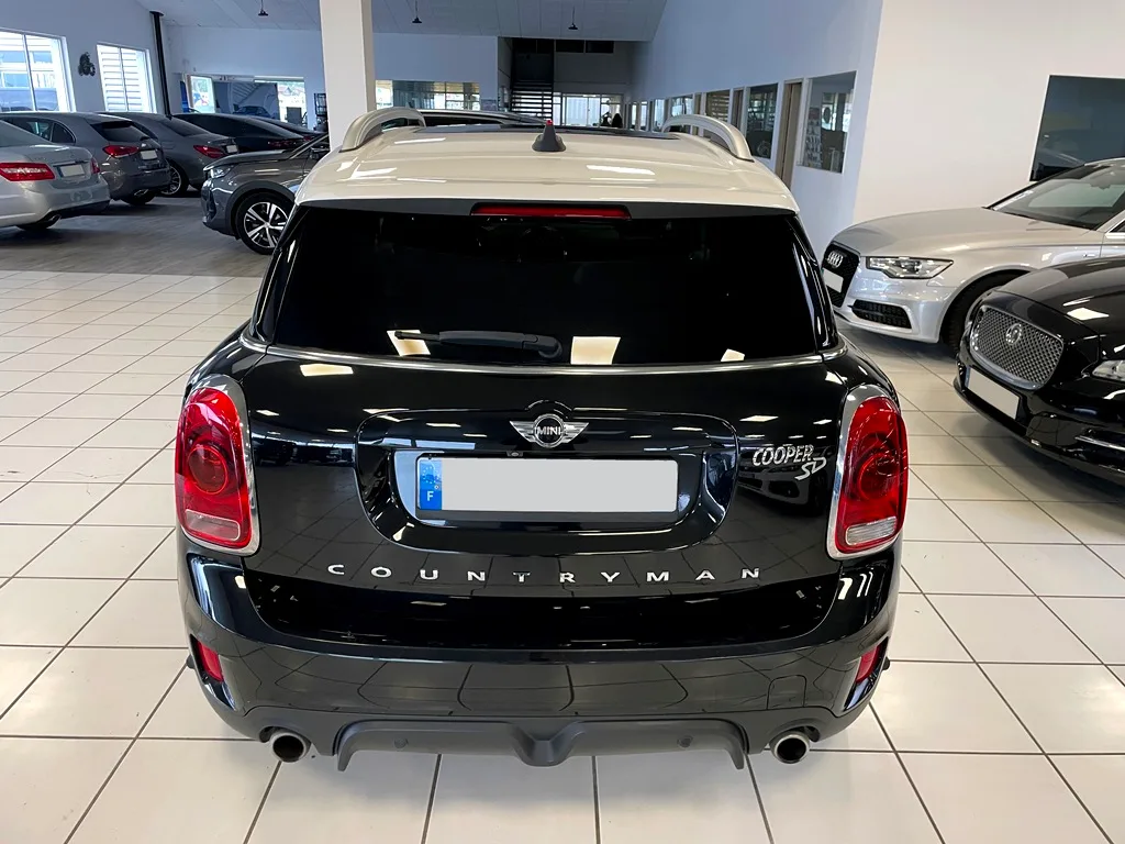 MINI COUNTRYMAN COOPER SD 190CH JOHN COOPER WORKS ALL4 BVA - 2018 – Image 7