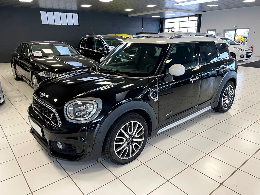 MINI COUNTRYMAN COOPER SD 190CH JOHN COOPER WORKS ALL4 BVA - 2018 – Image 2