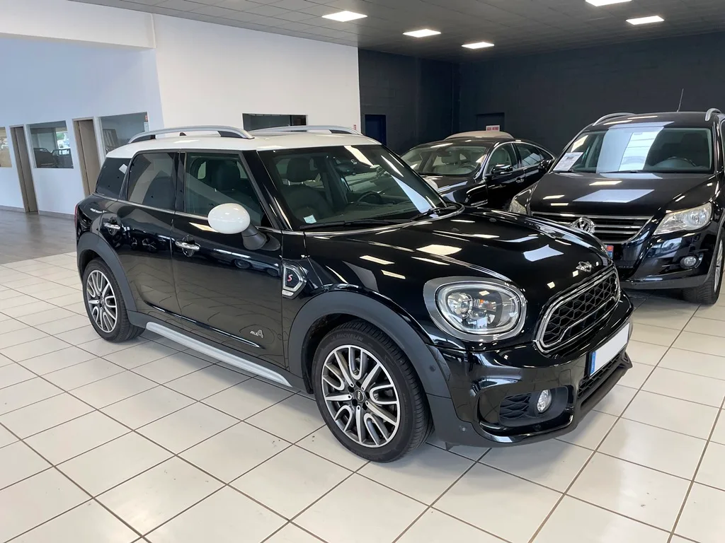 MINI COUNTRYMAN COOPER SD 190CH JOHN COOPER WORKS ALL4 BVA - 2018 – Image 4