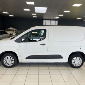 PEUGEOT PARTNER STANDARD 650 KG BLUEHDI 100CH S&S BVM5 PREMIUM – 2020